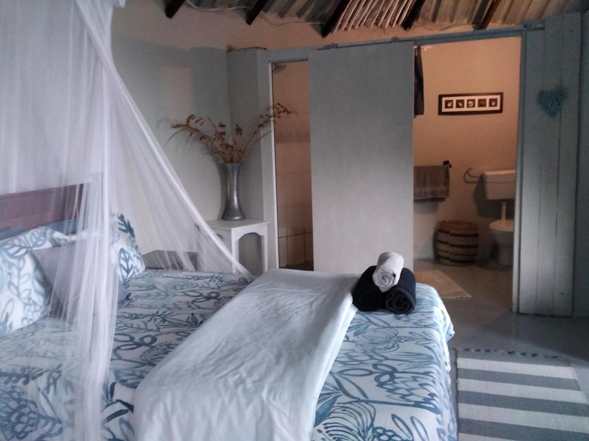 Wildview Self Catering Cottages Coffee Bay, Breakfast & Wi-Fi Inc Kültér fotó