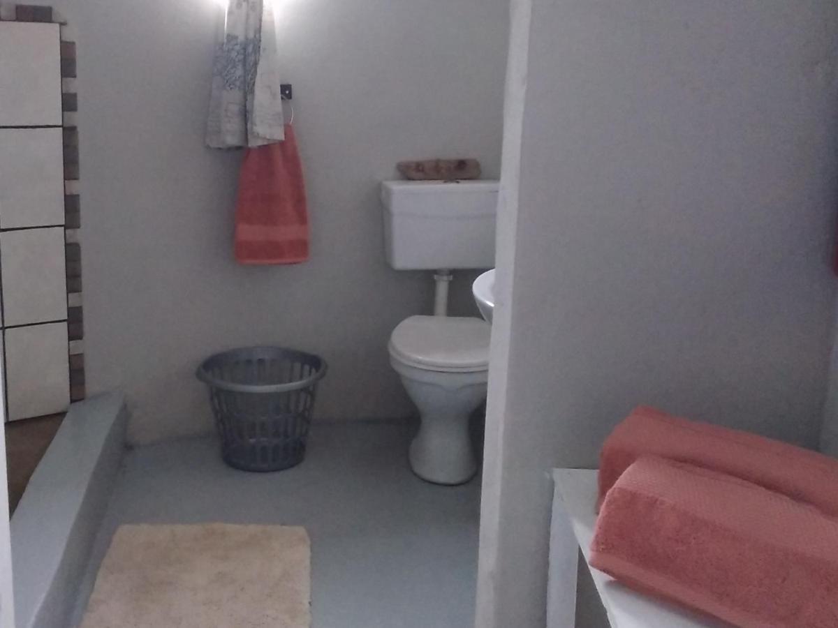 Wildview Self Catering Cottages Coffee Bay, Breakfast & Wi-Fi Inc Kültér fotó
